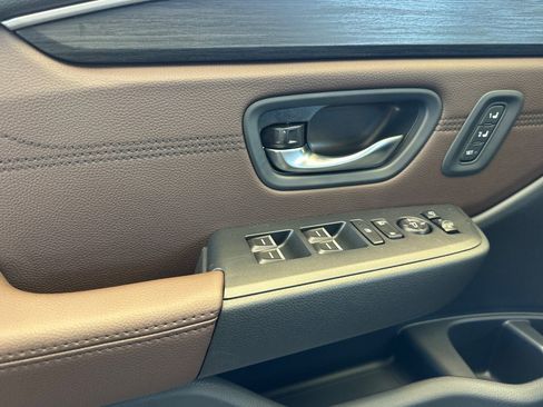 New 2026 Honda Pilot Touring image 11