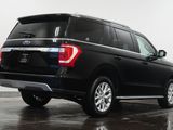 Used 2021 Ford Expedition XLT image 5