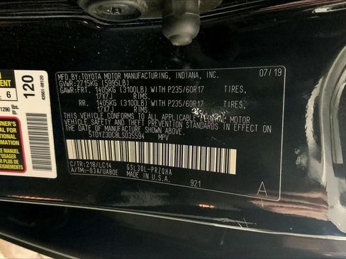 Used 2020 Toyota Sienna XLE FWD image 32