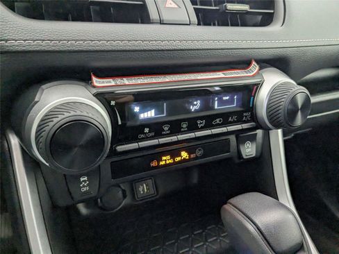 Certified 2024 Toyota RAV4 LE image 18