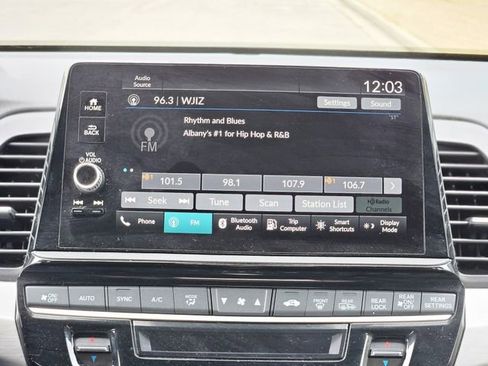 Used 2025 Honda Odyssey Sport-L image 23