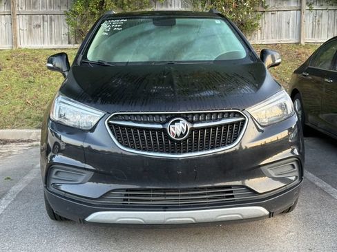 Used 2017 Buick Encore Preferred FWD image 2