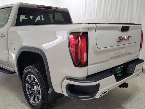 Certified 2026 GMC Sierra 1500 AT4 w/ AT4 Premium Package AWD/4WD image 6