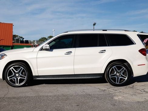 Used 2017 Mercedes-Benz GLS 550 4MATIC image 8