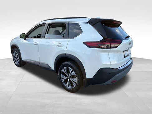 Used 2023 Nissan Rogue SV w/ SV Premium Package AWD/4WD image 5
