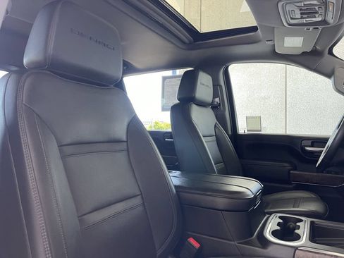 Used 2023 GMC Sierra 3500 Denali w/ Denali Ultimate Package AWD/4WD image 12