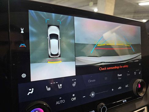 Used 2024 Lexus RX 500h F Sport w/ Convenience Package image 17