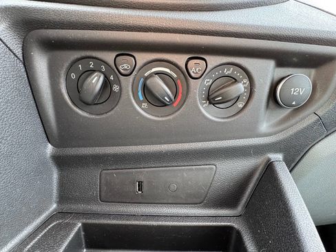 Used 2017 Ford Transit 250 250 3dr SWB Low Roof Cargo Van image 33