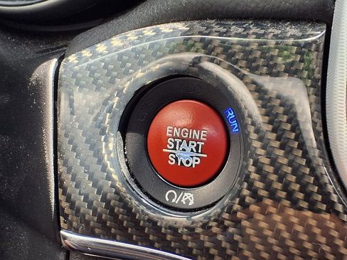 Used 2018 Jeep Grand Cherokee SRT AWD/4WD image 22