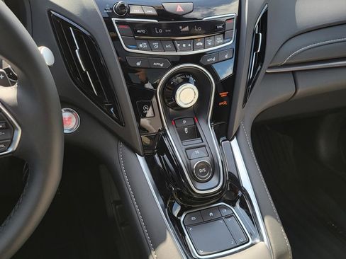New 2026 Acura RDX SH-AWD image 22