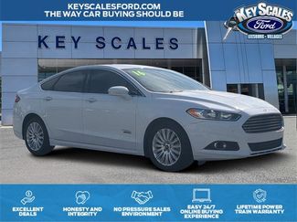 Used 2016 Ford Fusion Energi SE image 1
