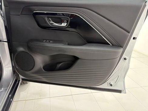 Certified 2026 Acura ADX AWD image 18