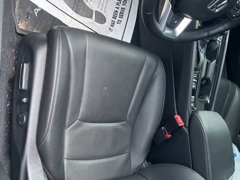 Used 2025 Honda Accord Touring image 14