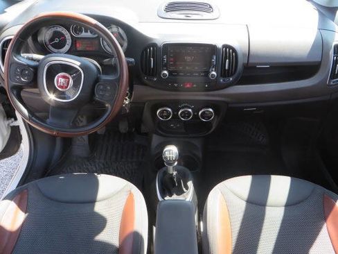 Used 2014 FIAT 500L Trekking w/ Popular Equipment Group FWD image 15
