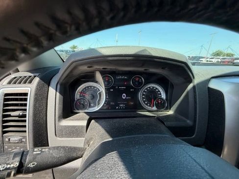 Used 2017 RAM 1500 Lone Star RWD image 15