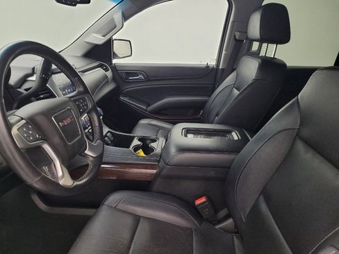 Used 2017 GMC Yukon SLT w/ Open Road Package image 17