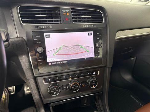 Used 2018 Volkswagen Golf Alltrack SE AWD/4WD image 19
