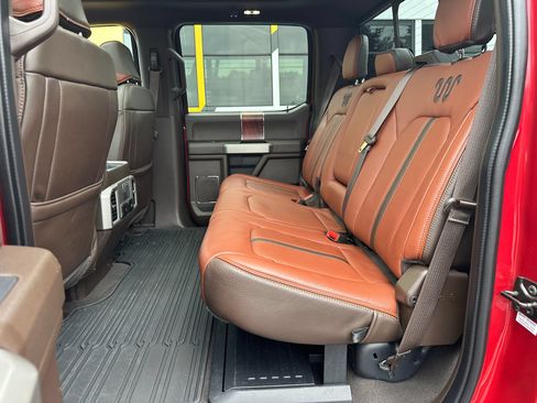 Used 2021 Ford F350 King Ranch w/ King Ranch Ultimate Package AWD/4WD image 15