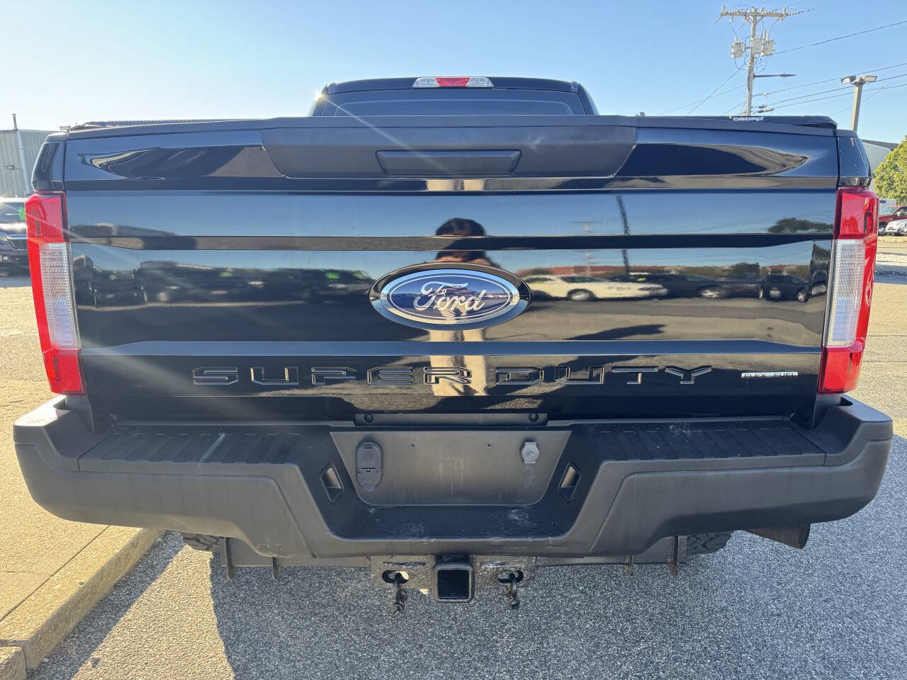 Used 2017 Ford F250 XL w/ Power Equipment Group AWD/4WD image 10