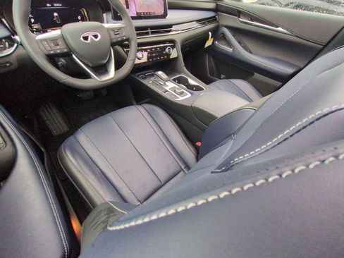 Used 2026 INFINITI QX60 Sport w/ Dark Cargo Package AWD/4WD image 23