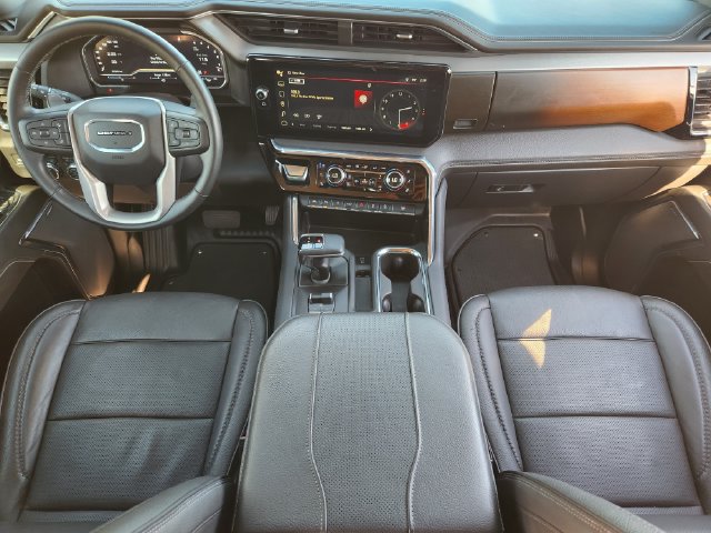Used 2024 GMC Sierra 1500 Denali w/ Denali Reserve Package AWD/4WD image 27