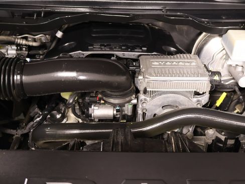 Used 2022 RAM 1500 Laramie AWD/4WD image 20
