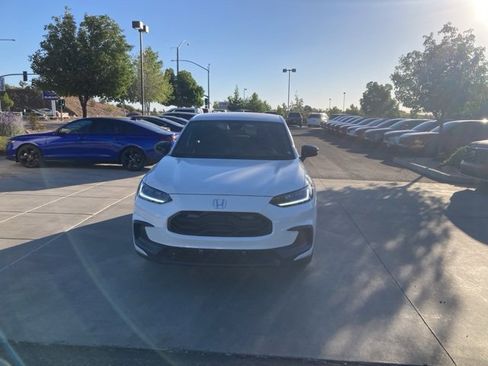 New 2026 Honda HR-V Sport image 3