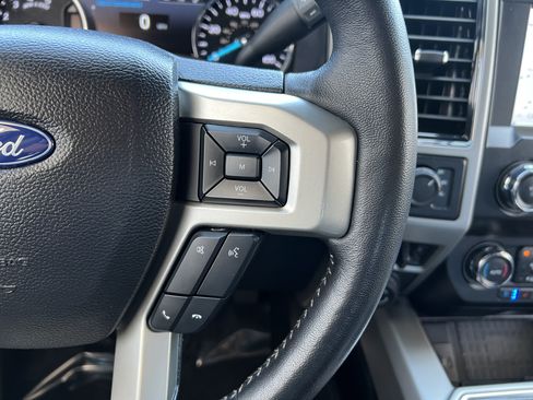 Used 2021 Ford F250 Lariat AWD/4WD image 27