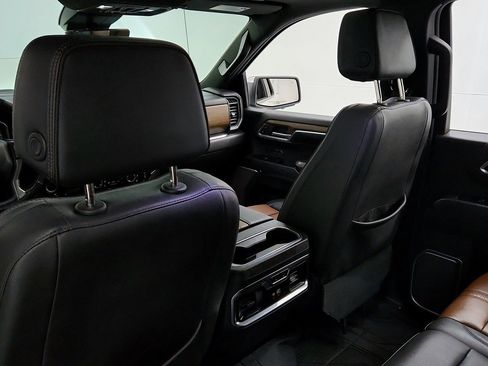 Certified 2023 Chevrolet Silverado 1500 High Country AWD/4WD image 19