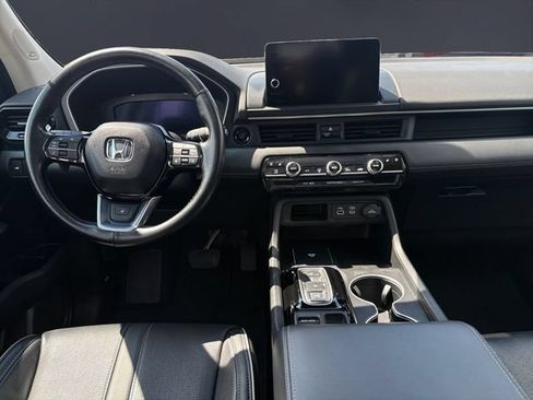 Used 2023 Honda Pilot Elite image 10