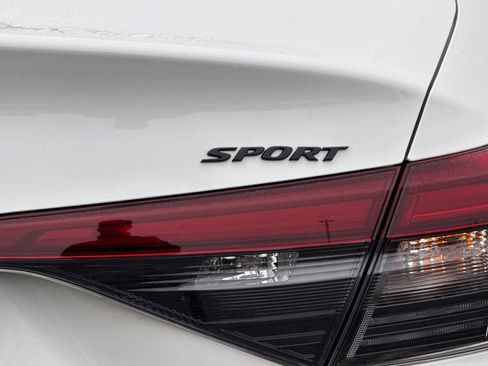 Certified 2025 Honda Civic Sport image 26