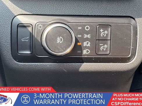 Used 2023 Ford Escape Platinum image 9