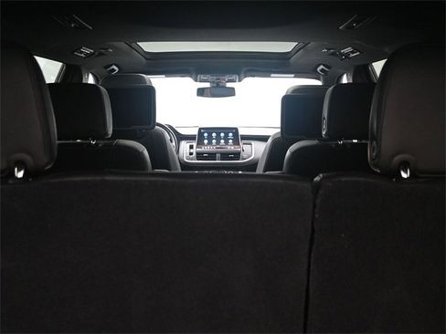 Used 2021 GMC Yukon XL SLT w/ SLT Luxury Plus Package image 37