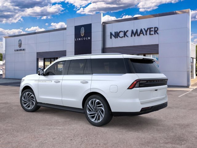 New 2026 Lincoln Navigator Premiere AWD/4WD image 4