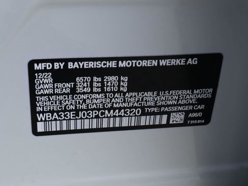 Used 2023 BMW 760i xDrive w/ Executive Package image 25