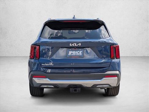 Used 2024 Kia Sorento SX FWD image 4