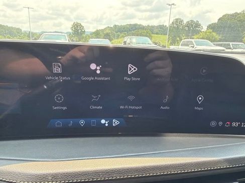 Used 2024 Cadillac XT4 Premium Luxury AWD/4WD image 18