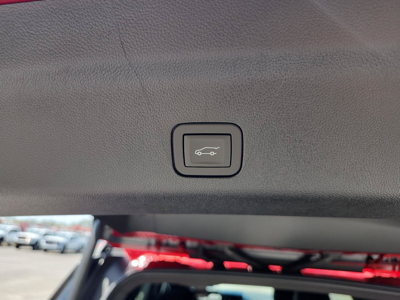 New 2026 GMC Yukon Denali w/ Denali Reserve Package AWD/4WD image 9