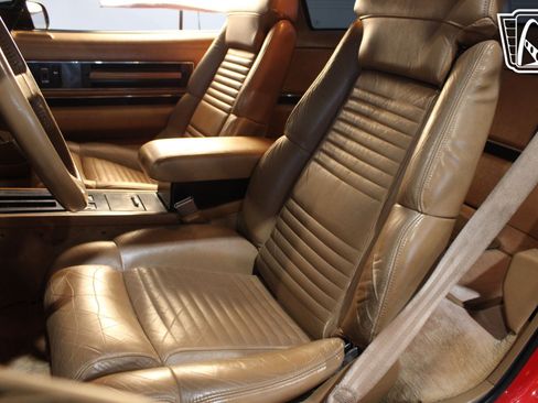 Used 1989 Buick Reatta Coupe FWD image 40