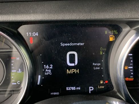Used 2021 Jeep Wrangler Unlimited Sahara AWD/4WD image 23