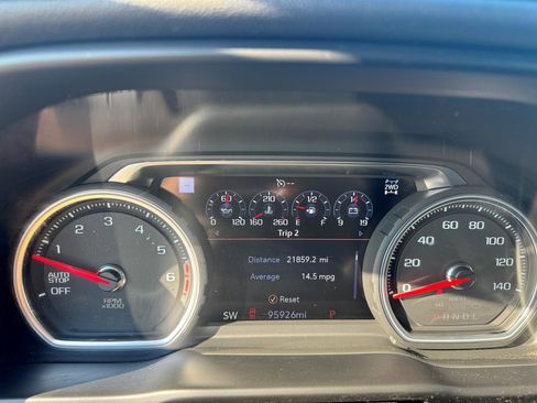 Used 2019 Chevrolet Silverado 1500 LTZ image 16