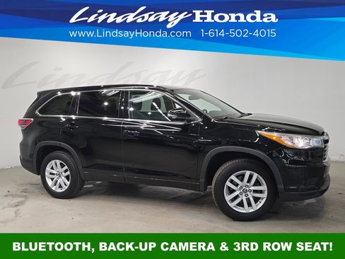 Used 2016 Toyota Highlander LE image 3