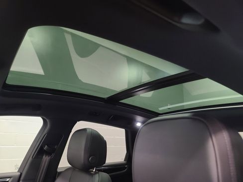 New 2026 Porsche Macan AWD/4WD image 25