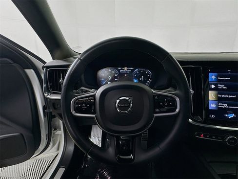 Used 2022 Volvo S60 B5 R-Design w/ Advanced Package image 11