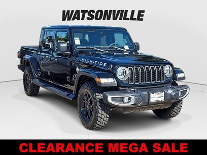 New 2025 Jeep Gladiator Willys