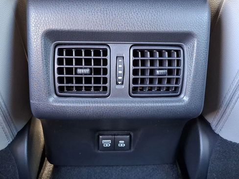 Certified 2025 Toyota Camry SE AWD/4WD image 14