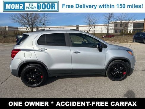Used 2020 Chevrolet Trax LT w/ Redline Edition image 4
