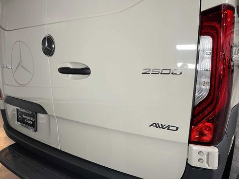 Used 2026 Mercedes-Benz Sprinter 2500 image 17