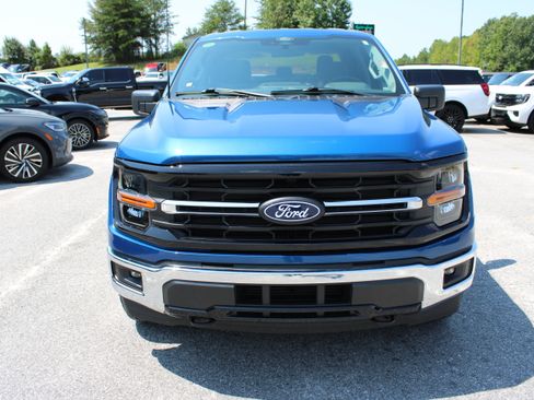 Used 2025 Ford F150 XLT w/ Equipment Group 301A Standard AWD/4WD image 3