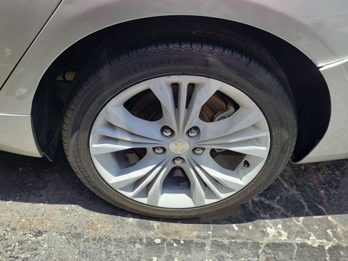 Used 2014 Chevrolet Impala LT w/ Convenience Package FWD image 7